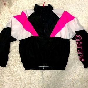 Aero wind breaker